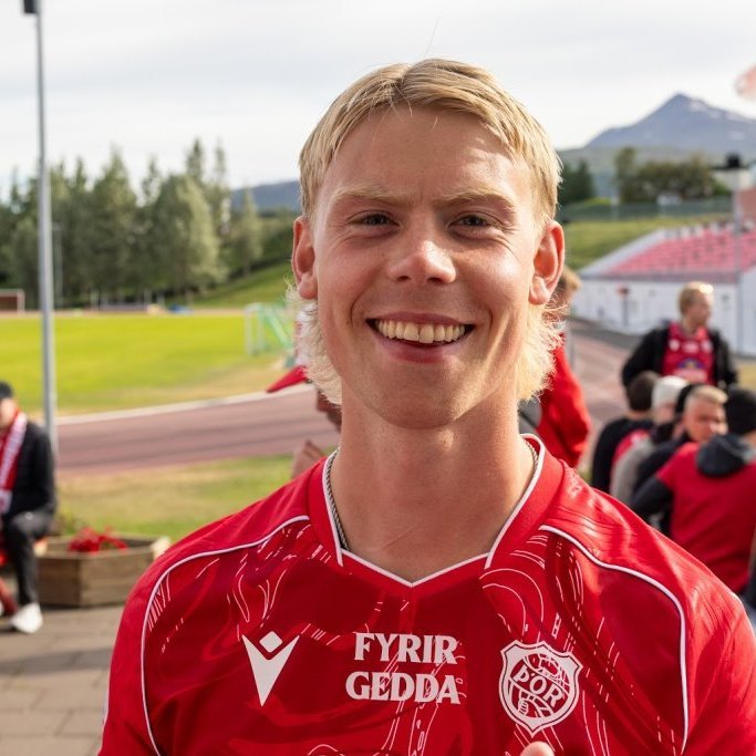 Besta deildin, KA-Þór 0:0, fyrsti leikur á nýjum gervigrasvelli KA. Mynd: Ármann Hinrik
