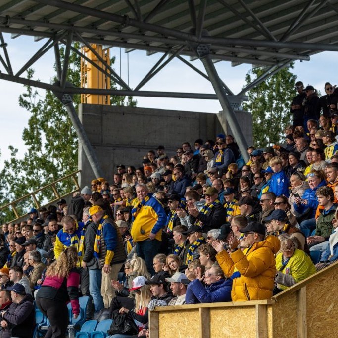 Besta deildin, KA-Þór 0:0, fyrsti leikur á nýjum gervigrasvelli KA. Mynd: Ármann Hinrik