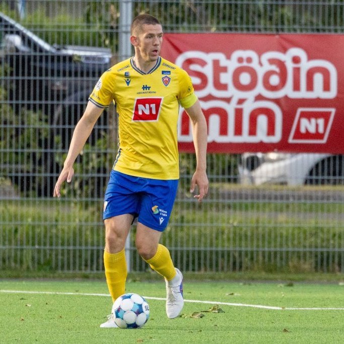 Besta deildin, KA-Þór 0:0, fyrsti leikur á nýjum gervigrasvelli KA. Mynd: Ármann Hinrik