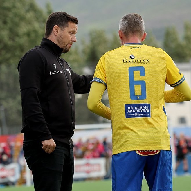 Besta deildin, KA-Þór 0:0, fyrsti leikur á nýjum gervigrasvelli KA. Mynd: Skapti Hallgrímsson