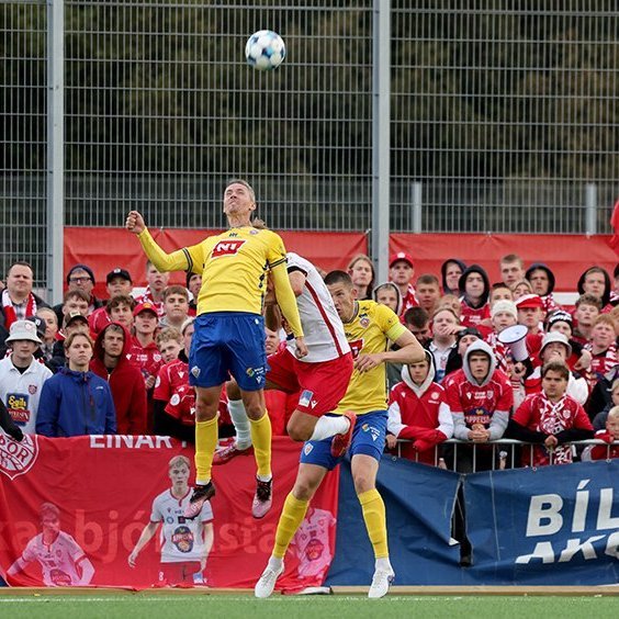 Besta deildin, KA-Þór 0:0, fyrsti leikur á nýjum gervigrasvelli KA. Mynd: Skapti Hallgrímsson