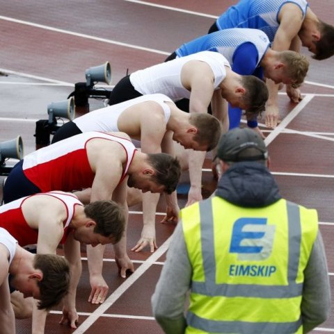  100 metra hlaup - Tilbúnir! Ljósmynd © Skapti Hallgrímsson.