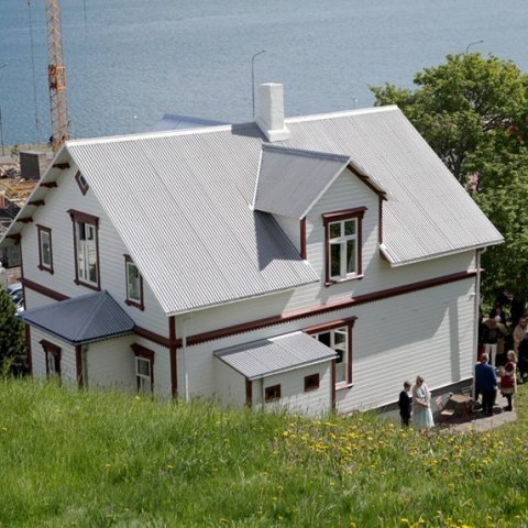 Sigurhæðir, hús Matthíasar Jochumssonar og Guðrúnar Runólfsdóttur.