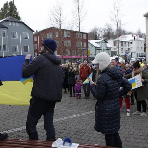 Samstöðufundur með úkraínsku þjóðinni vegna árásar Rússa á landið. Ljósmynd: Skapti Hallgrímsson.