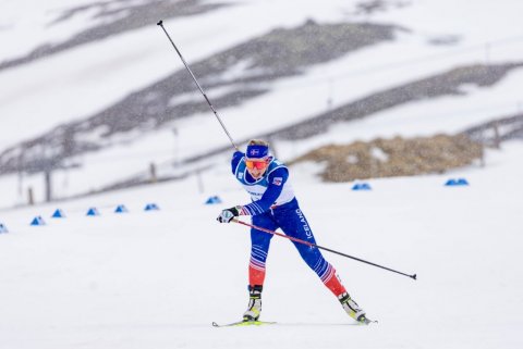 Kristrún Guðnadóttir í 15 km göngu – Ljósmynd: Ármann Hinrik ©