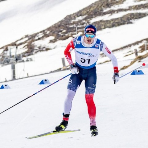 Norðmaðurinn Jan Thomas Jensson í 15 km göngunni þar sem hann sigraði eftir mjög harða keppni.  – Ljósmynd: Ármann Hinrik ©