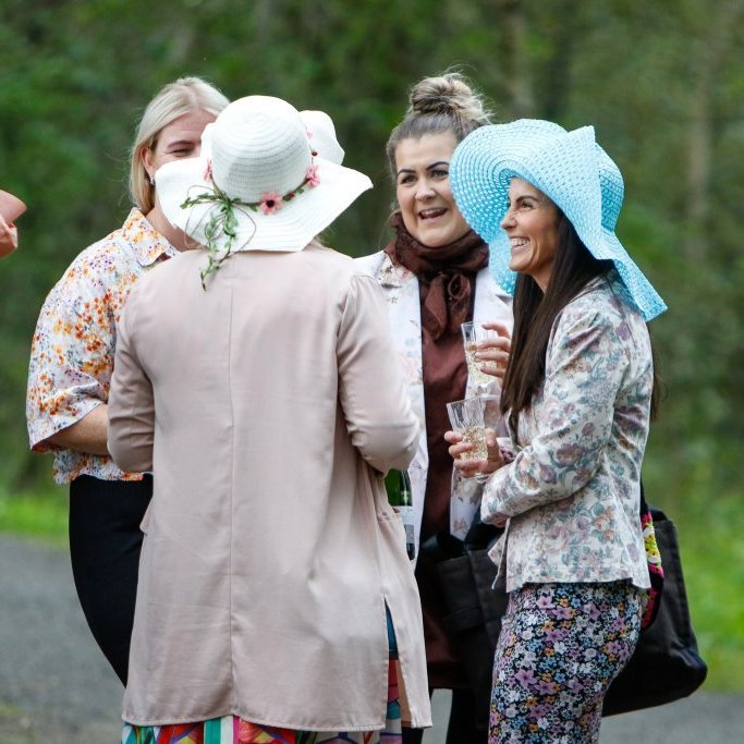 Sumarkjóla- og freyðivínshlaupið 2025. Ljósmyndari: Rakel Hinriksdóttir