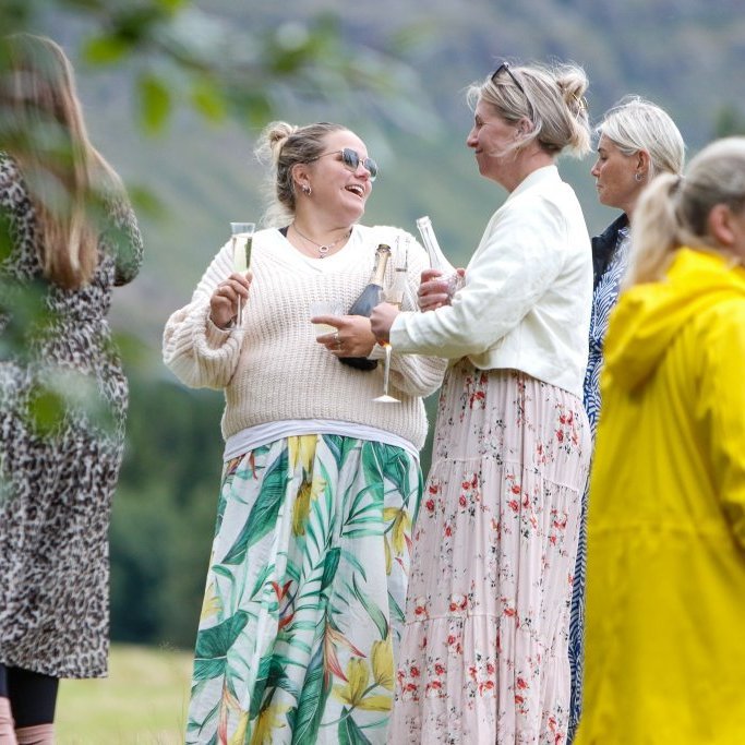Sumarkjóla- og freyðivínshlaupið 2025. Ljósmyndari: Rakel Hinriksdóttir