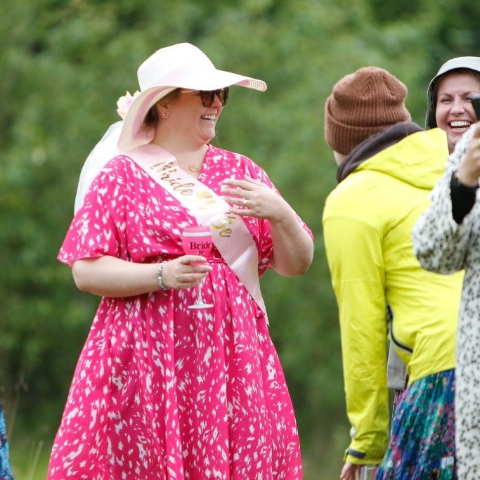 Sumarkjóla- og freyðivínshlaupið 2025. Ljósmyndari: Rakel Hinriksdóttir