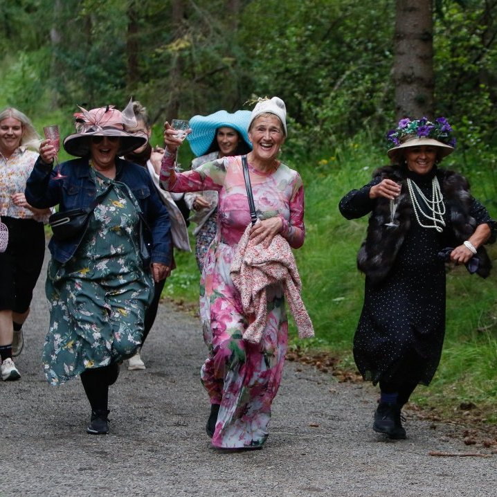 Sumarkjóla- og freyðivínshlaupið 2025. Ljósmyndari: Rakel Hinriksdóttir