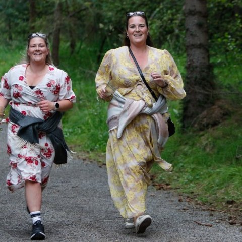 Sumarkjóla- og freyðivínshlaupið 2025. Ljósmyndari: Rakel Hinriksdóttir