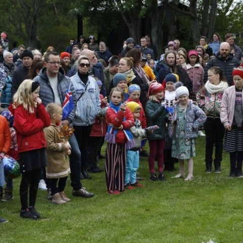 17. júní – Hátíðarsamkoma í Lystigarðinum. © Skapti Hallgrímsson.