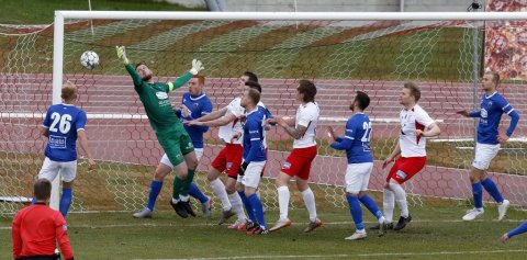 Þór - Fram 0:2 í 18. umferð Lengjudeildarinnar, 26. september 2020. Þórsarar gera harða atlögu að marki Fram. Ljósmynd: Skapti Hallgrímsson