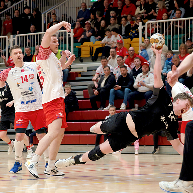 Þór - HK2 37:29 í lokaumferð Grill66 deildarinnar, næst efstu deildar Íslandsmótsins í handbolta. Þór sigrar þar með í deildinni og tryggir sér á ný sæti í efstu deild, Olísdeildinni. Mynd: Skapti Hallgrímsson