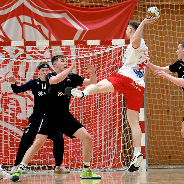Þór - HK2 37:29 í lokaumferð Grill66 deildarinnar, næst efstu deildar Íslandsmótsins í handbolta. Þór sigrar þar með í deildinni og tryggir sér á ný sæti í efstu deild, Olísdeildinni. Mynd: Skapti Hallgrímsson