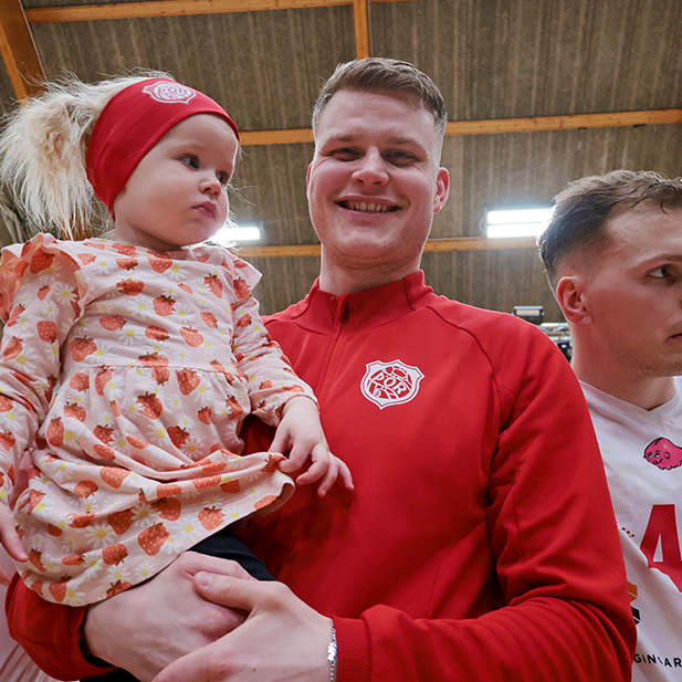 Þór - HK2 37:29 í lokaumferð Grill66 deildarinnar, næst efstu deildar Íslandsmótsins í handbolta. Þór sigrar þar með í deildinni og tryggir sér á ný sæti í efstu deild, Olísdeildinni. Mynd: Skapti Hallgrímsson