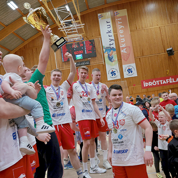 Þór - HK2 37:29 í lokaumferð Grill66 deildarinnar, næst efstu deildar Íslandsmótsins í handbolta. Þór sigrar þar með í deildinni og tryggir sér á ný sæti í efstu deild, Olísdeildinni. Mynd: Skapti Hallgrímsson