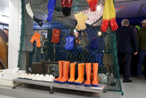 Sýningin „Fagur fiskur úr sjó“ opnuð í Iðnaðarsafninu í tilefni 80 ára afmælis Útgerðarfélags Akureyringa. Mynd: Skapti Hallgrímsson