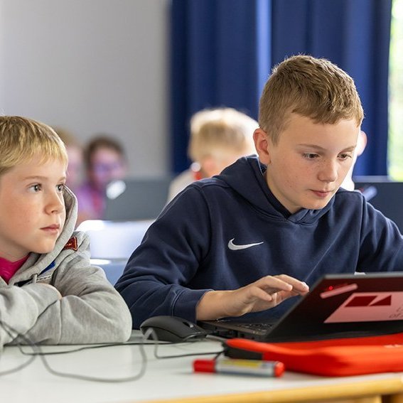 Vísindaskóli unga fólksins 2024. Mynd: Axel Darri Þórhallsson fyrir Vísindaskólann.