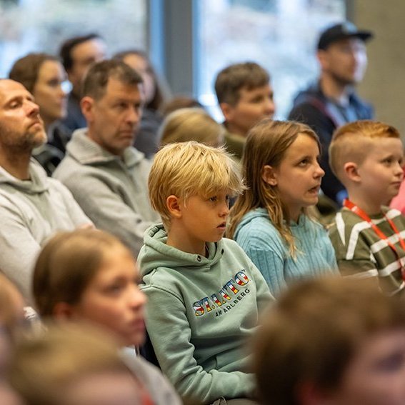 Vísindaskóli unga fólksins 2024. Mynd: Axel Darri Þórhallsson fyrir Vísindaskólann.