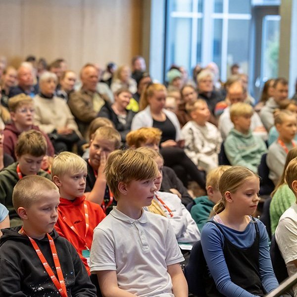 Vísindaskóli unga fólksins 2024. Mynd: Axel Darri Þórhallsson fyrir Vísindaskólann.