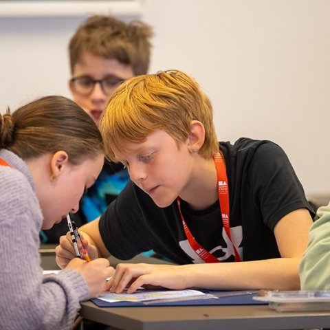 Vísindaskóli unga fólksins 2024. Mynd: Axel Darri Þórhallsson fyrir Vísindaskólann.