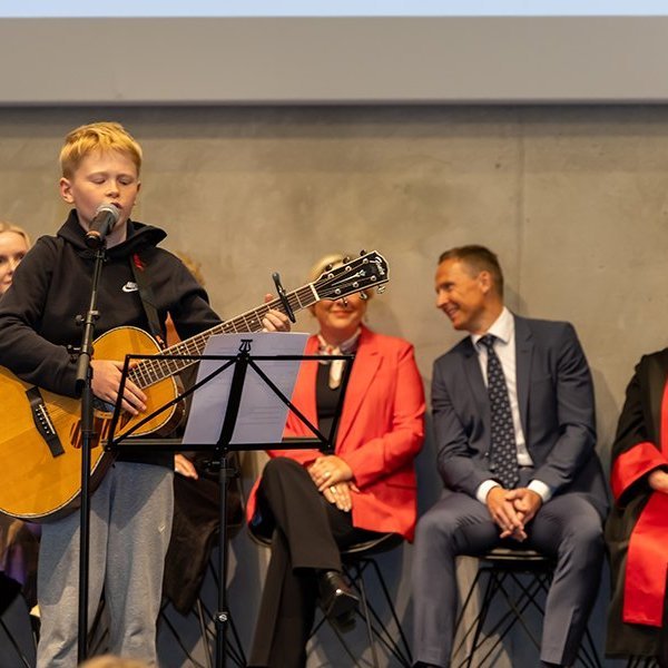 Útskriftarhátíð Vísindaskóla unga fólksins 2025 - Mynd: Axel Þórhallsson