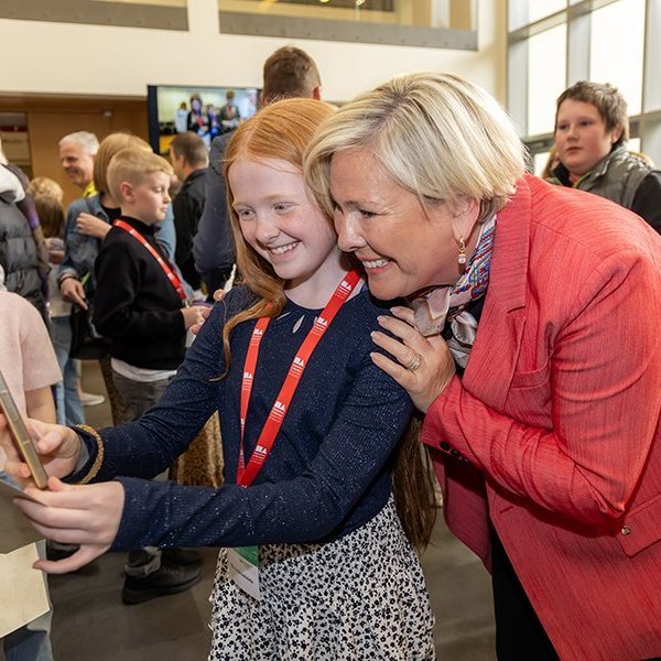 Útskriftarhátíð Vísindaskóla unga fólksins 2025 - Mynd: Axel Þórhallsson