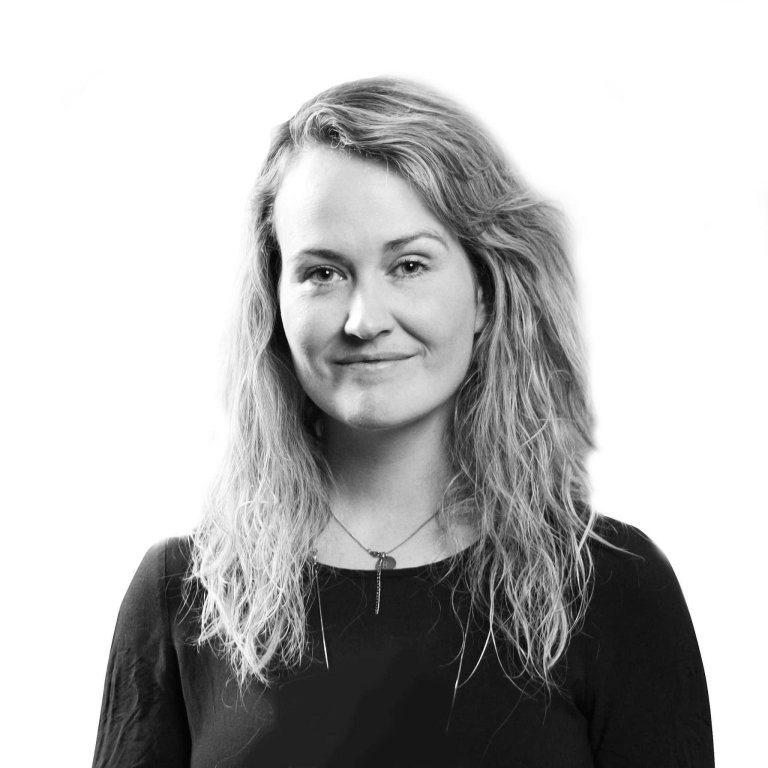 Geðdeild, sjálfshjálparnámskeið eða dómssalur?